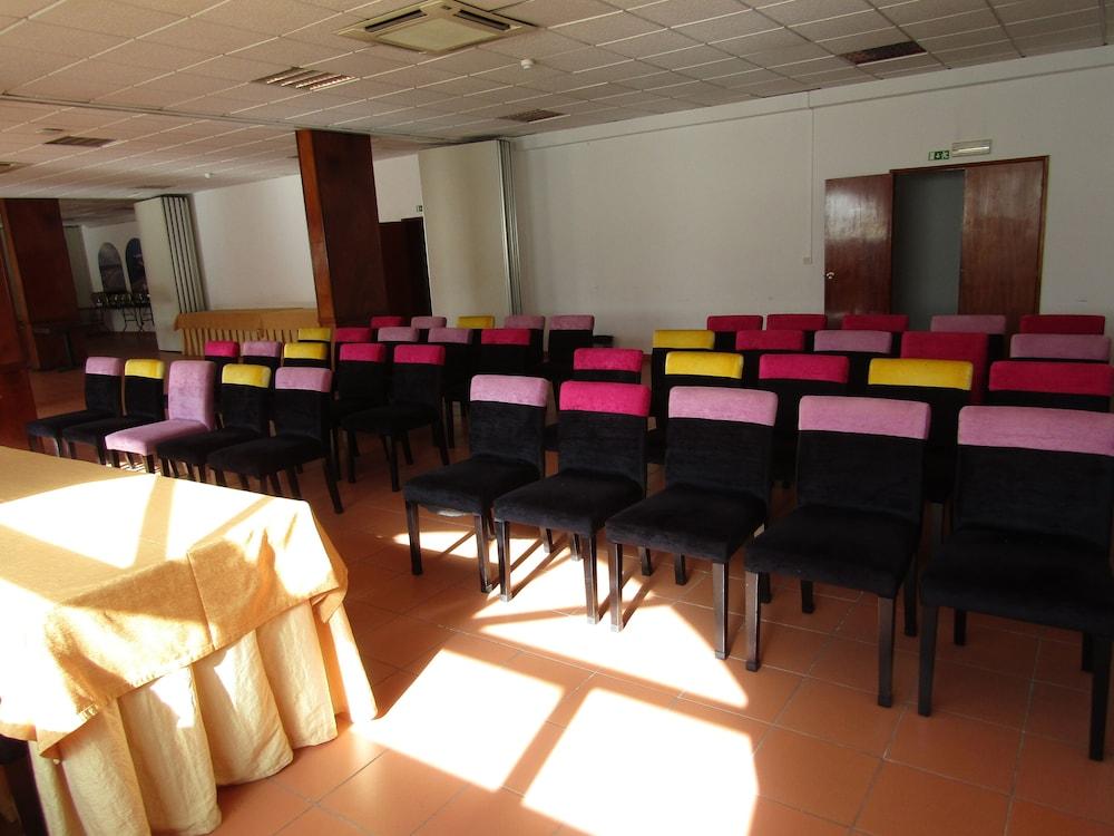 Hotel Caldas Internacional Caldas Da Rainha Eksteriør billede